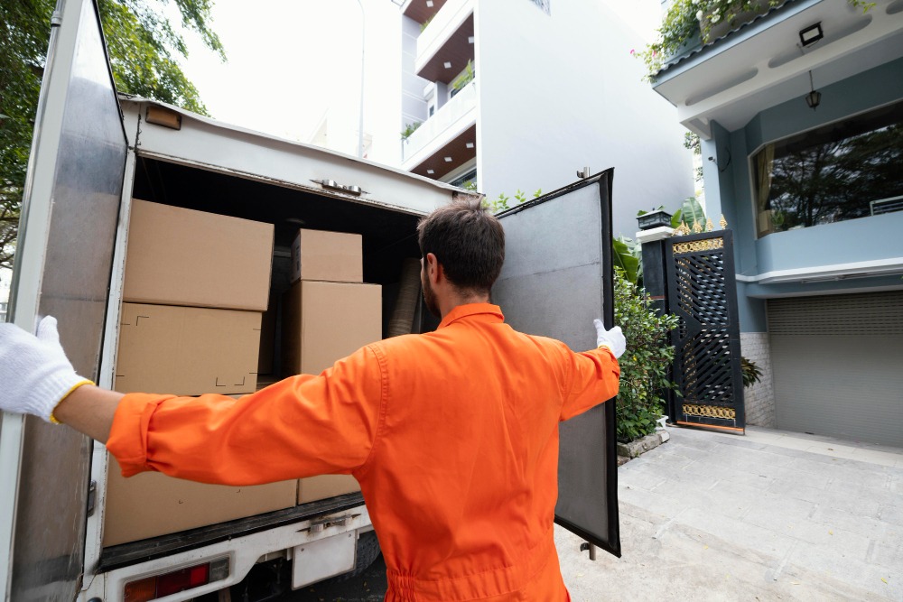Your Guide to Finding Reliable Small Local Movers Near Me